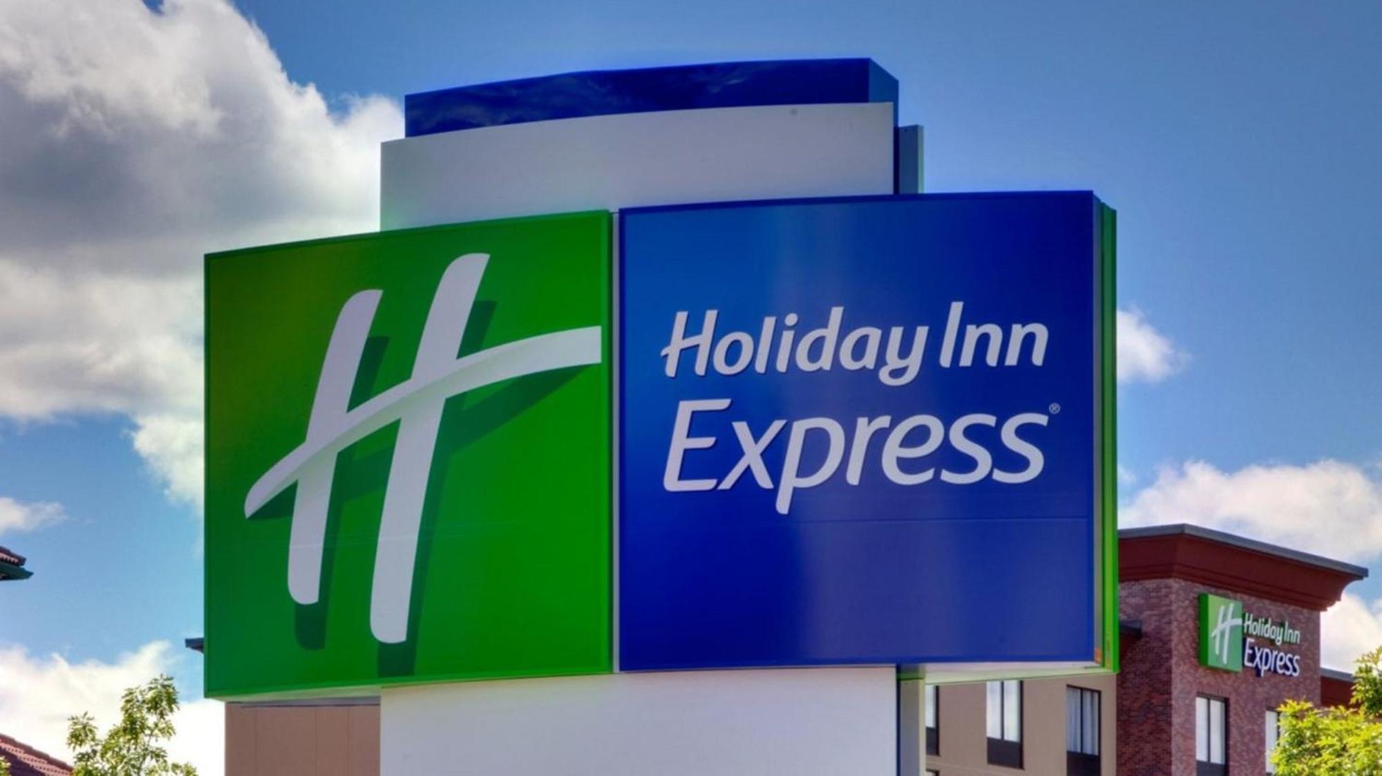 Holiday Inn Express & Suites Sulphur Springs, An Ihg Hotel Exterior photo